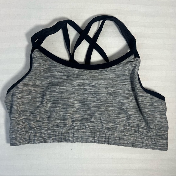 Girls Lot of 6 Fruit of the Loom Bralettes size 38 - Picture 9 of 14